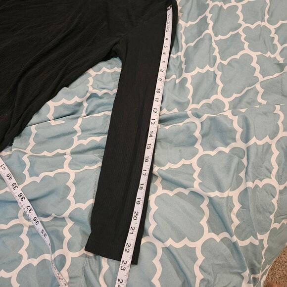 Amazon Essentials Ribbed Long Sleeve Top Womens XL Black V Neck Stretch Basic - Picture 6 of 7